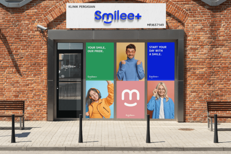 cr8-portfolio-smilee+-window sticker